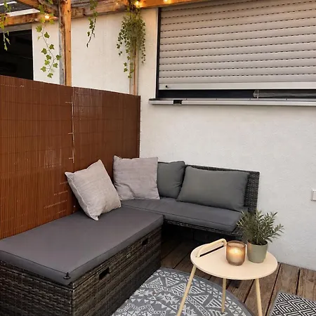 Appartamento Casa Memmingen - Modern & Gemuetlich - Hochwertige Einbaukuechen - Stellplatz - Balkon Oder Terrasse - Waschmaschine & Waeschetrockner - Naehe Klinikum - Stadtnah Memmingen